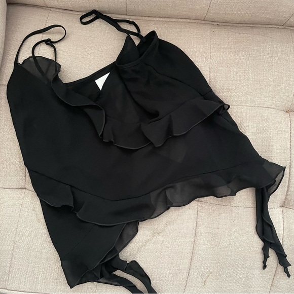 NWT Aritzia Wilfred Eminence Top in Black Size Small Ruffled chiffon camisole - Picture 13 of 13